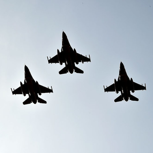 Türk F-16ları Azerbaycan semalarında