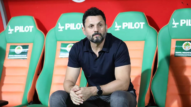 Erol Bulut, Alanyaspor ile Türkiye Kupası finaline çıkma başarısı gösterdi.