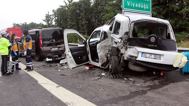 Bolu'da zincirleme trafik kazası: 8 yaralı