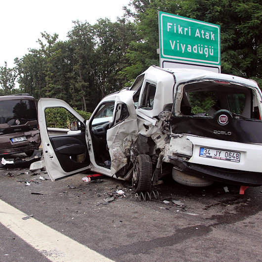 Boluda zincirleme trafik kazası: 8 yaralı