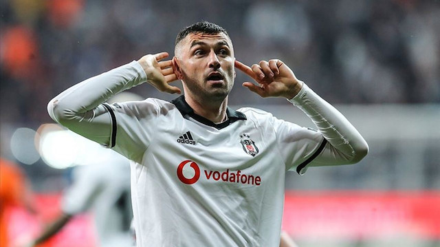Burak Yılmaz, bu sezon Süper Lig'de çıktığı 25 maçta 13 gol atarken, 7 de asist kaydetti.