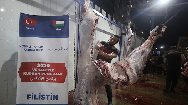 Eid al-Adha: Turkey donates meat to needy Gazans