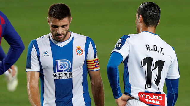 Espanyollu futbolcular küme düştükleri maçtan sonra büyük üzüntü yaşamışlardı.