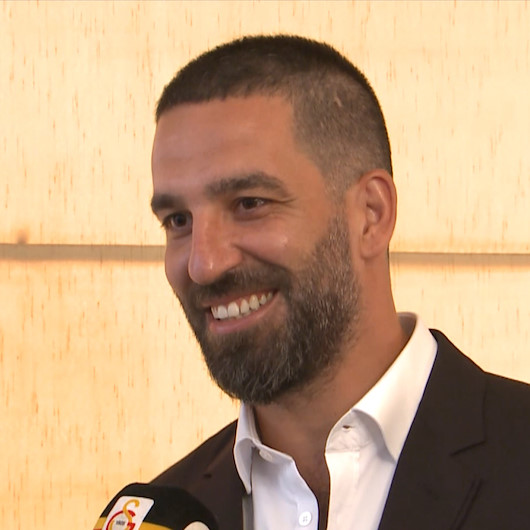Arda Turan yuvasına döndü: Galatasarayın evladı Ardayı herkese göstereceğim