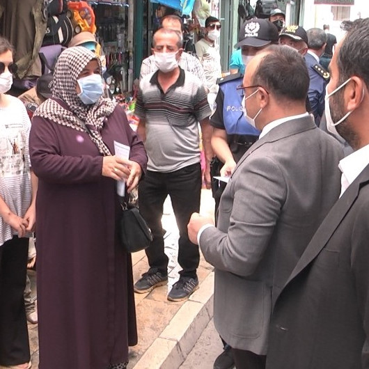 Elazığ Valisi ile bir vatandaş arasından gülümseten diyalog