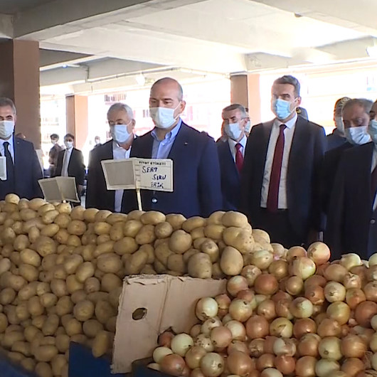 Bakan Soylu denetime çıktı: Halk otobüsüne bindi, çarşı pazar dolaşıp vatandaşı uyardı