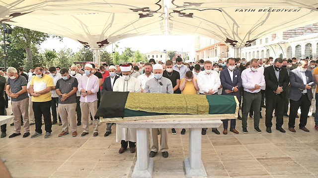 Muhammet Altunsoy’un cenaze namazını baba Ahmet Altunsoy kıldırdı. Namaza Yeniden Refah Partisi Genel Başkanı Fatih Erbakan da katıldı.