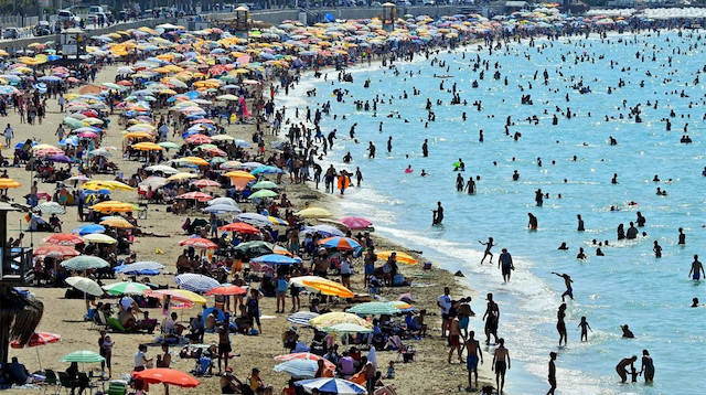 Bayramda tatil bölgelerinde istenmeyen görüntüler oluşmuştu.