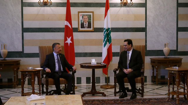 نائب أردوغان يلتقي حسان دياب ونبيه بري في بيروت