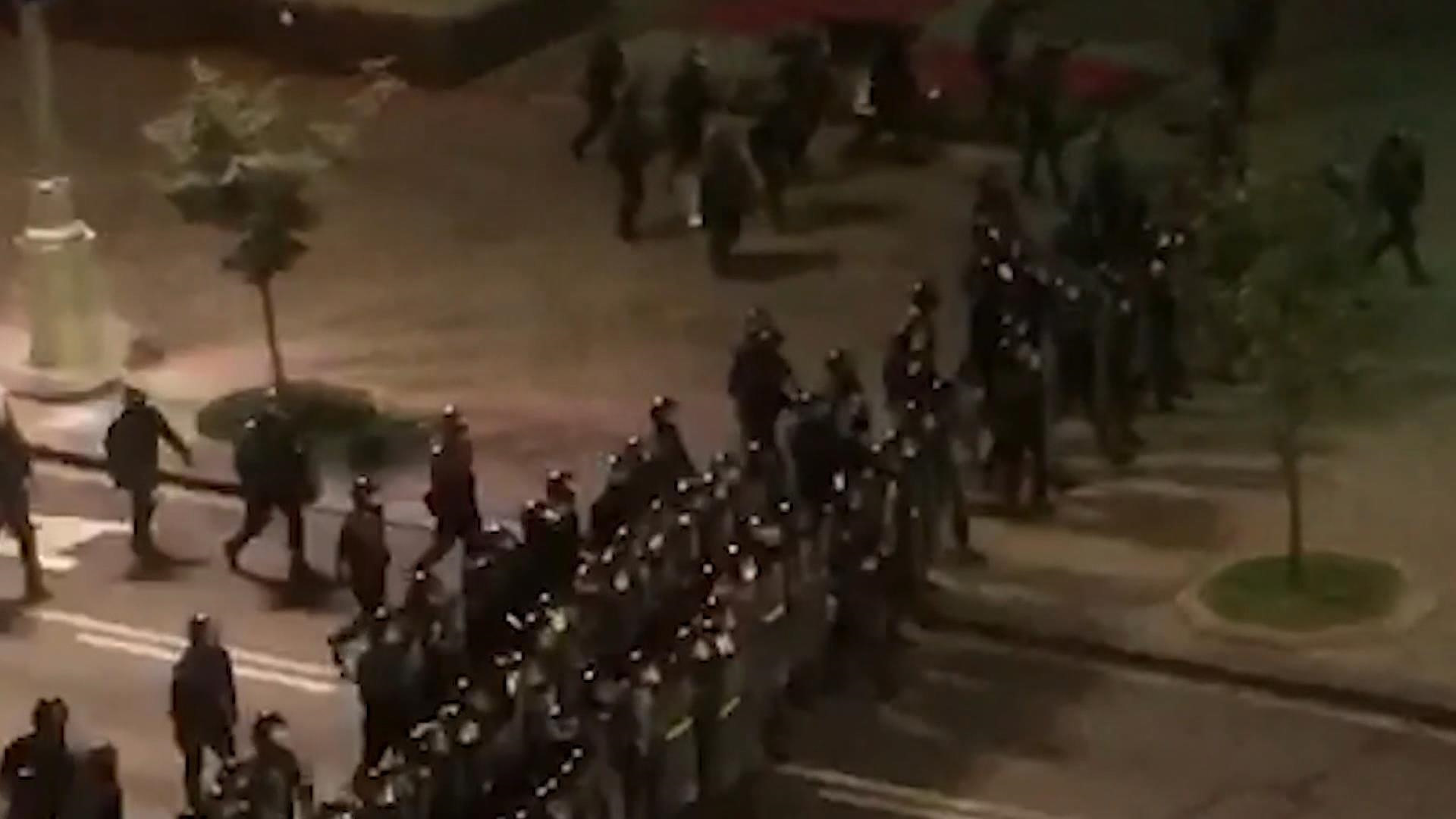 Belarus'ta seçim protestolarında 3 bin kişi gözaltına alındı.