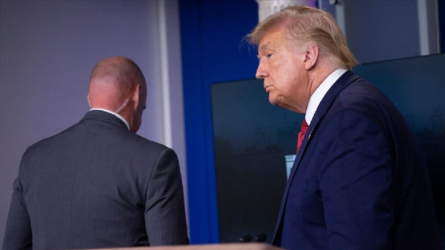ABD Başkanı Trump yaptığı basın toplantısı sırasında Gizli Servis tarafından apar topar salondan çıkarıldı