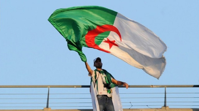 الجزائر.. أحزاب ونقابات تدشن مبادرة للإصلاح