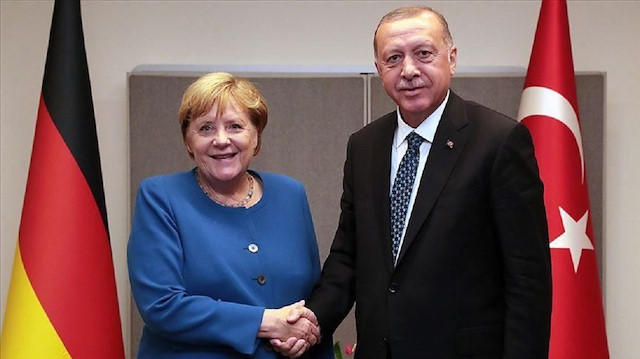 أردوغان وميركل يبحثان مستجدات الأوضاع شرق المتوسط 