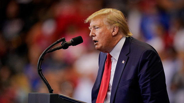 Trump yaptığı açıklamada Biden'a karşı sert ifadeler kullandı.
