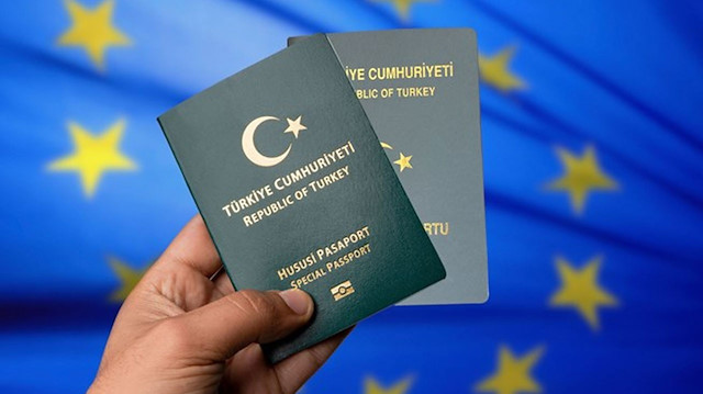 ​AB 'Türk vatandaşlarına vize engeli' haberlerini yalanladı.
