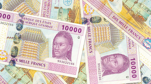 Euro kullanan Fransa Afrika’yı frank ile sömürdü
