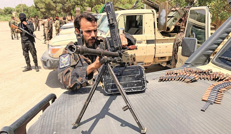 Libya ordusu Türkiye’nin desteğiyle başkent Trablus’u ele geçirmeyi hedefleyen Hafter terör örgütüne ağır darbe indirmiş ve başkent Trablus’la çevresini güvenlik altına alarak Sirte’ye kadar ilerlemişti.