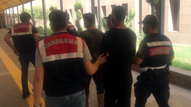 İzmir'de 2 PKK'lı yakalandı