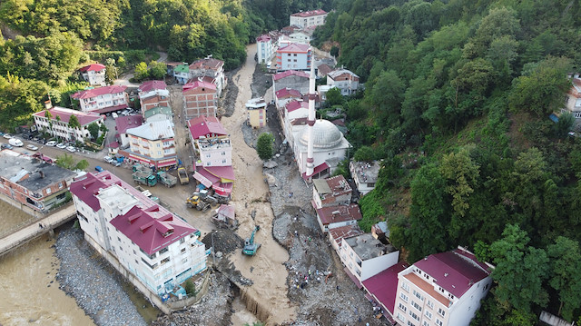 Giresun'da yaşanan sel felaketi, bölgede 'tek tip bina' sorununu yeniden gündeme getirdi.