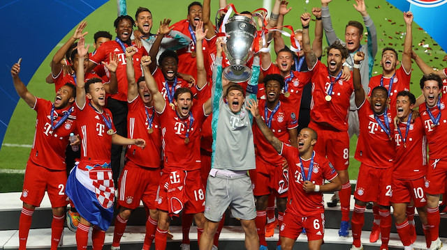 Bayern Münih, Şampiyonlar Ligi'nde tüm maçlarını kazarak şampiyon olan ilk takım oldu.