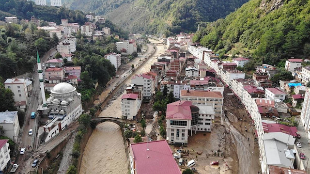 Giresun'daki sel felaketinde dokuz kişi hayatını kaybetti. 