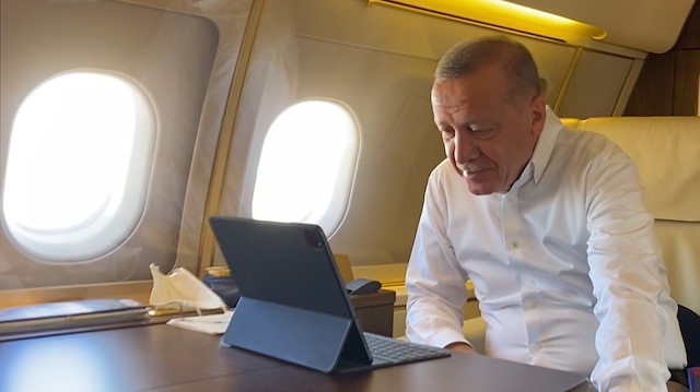 Cumhurbaşkanı Erdoğan'dan Avrupa şampiyonu genç filenin sultanlarına tebrik