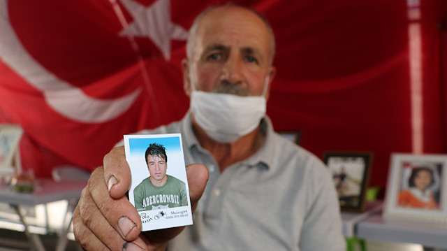 Mehmet Zeki Budak joins sit-in against PKK in SE Turkey