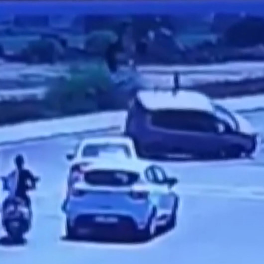 Yunus ekiplerinin ölümden döndüğü feci kaza kamerada: Yaralı polislerin tedavisi devam ediyor