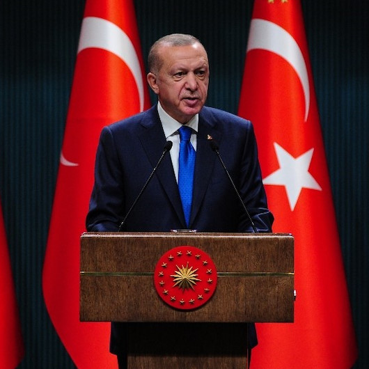 Cumhurbaşkanı Erdoğan: Yüz yüze ve uzaktan eğitim birlikte olacak