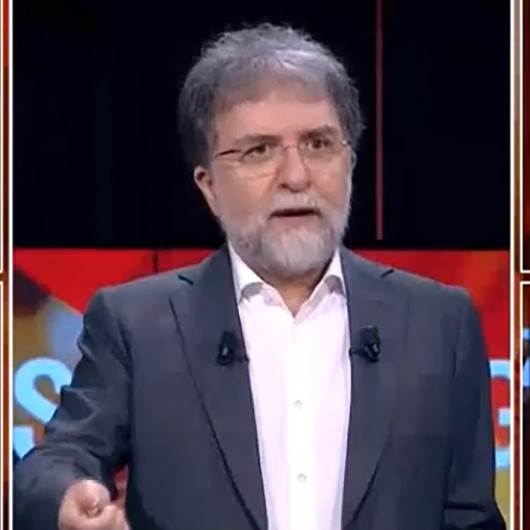 Ahmet Hakan ve konukları Yeni Şafak’ın manşetini tartıştı