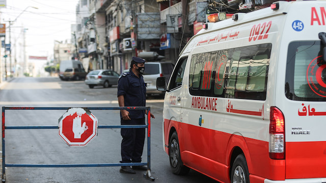 Gazze Şeridi'nde koroanvirüs nedeniyle sokağa çıkma yasağı uygulanıyor.