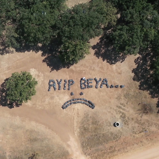 Temizlik işçilerinden mesire alanına çöp atanlara güldüren tepki: Ayıp beya