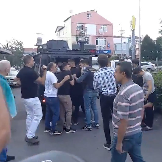 Çağlayan Adliyesi önünde silahlı çatışma: Dört kişi gözaltına alındı