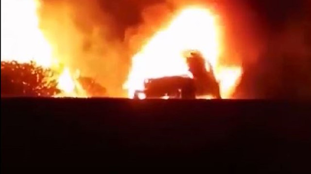 Muğla'da seyir halindeki otomobilde çıkan yangın ormana sıçradı: 5 hektar ağaçlık alan kül oldu