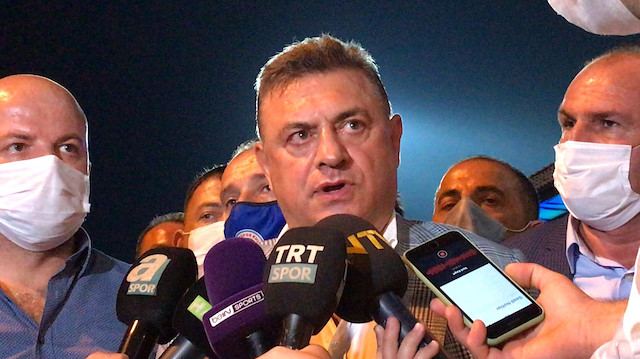 Hasan Kartal maç sonu hakeme isyan etti: Böyle hakem mi olur?
