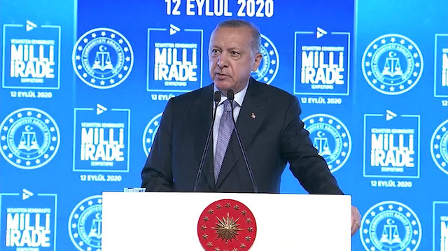 Cumhurbaşkanı Erdoğan: Millet kıyama kalktığında darbecilerin tankı da, topu da hiçbir işe yaramıyor
