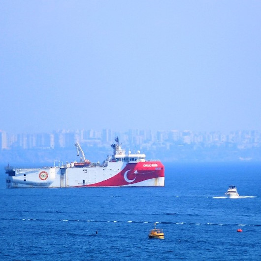 Oruç Reis Antalya açıklarına demirledi