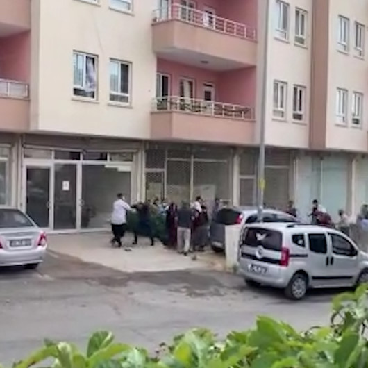Cenazeyi kim defnedecek kavgasında ortalık savaş alanına döndü