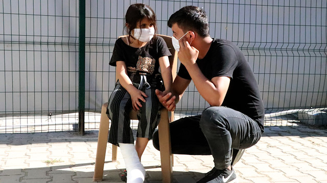 8-year-old Syrian girl allegedly wounded by Greek rubber bullet