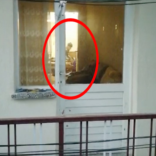 Yaşlı adamdan zihinsel engelli çocuğuna dayak
