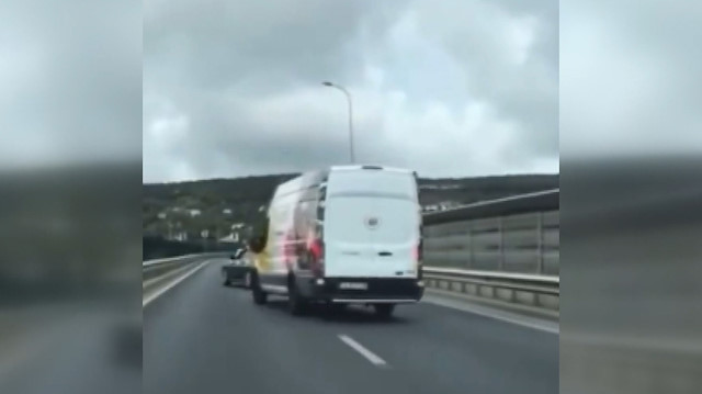 Düğün değil ölüm konvoyu: Yolda zikzak çizerek ilerlediler
