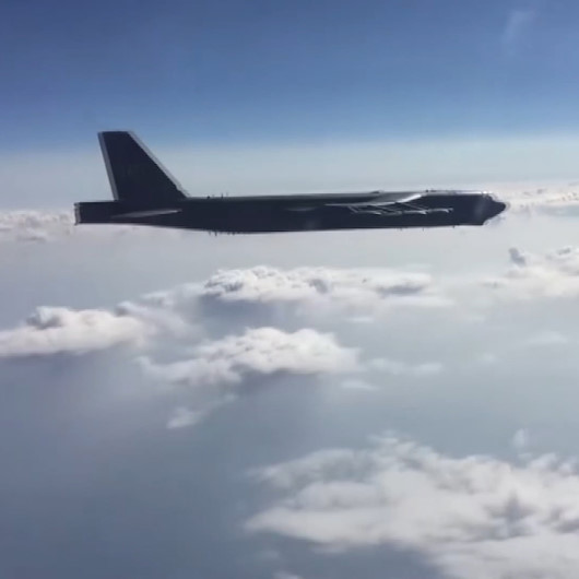 Karadenizde tehlikeli gerginlik: Rus uçakları ABD’ye ait B-52 bombardıman uçağını engelledi