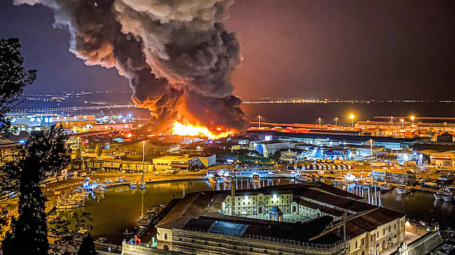 İtalya’da limanda patlama