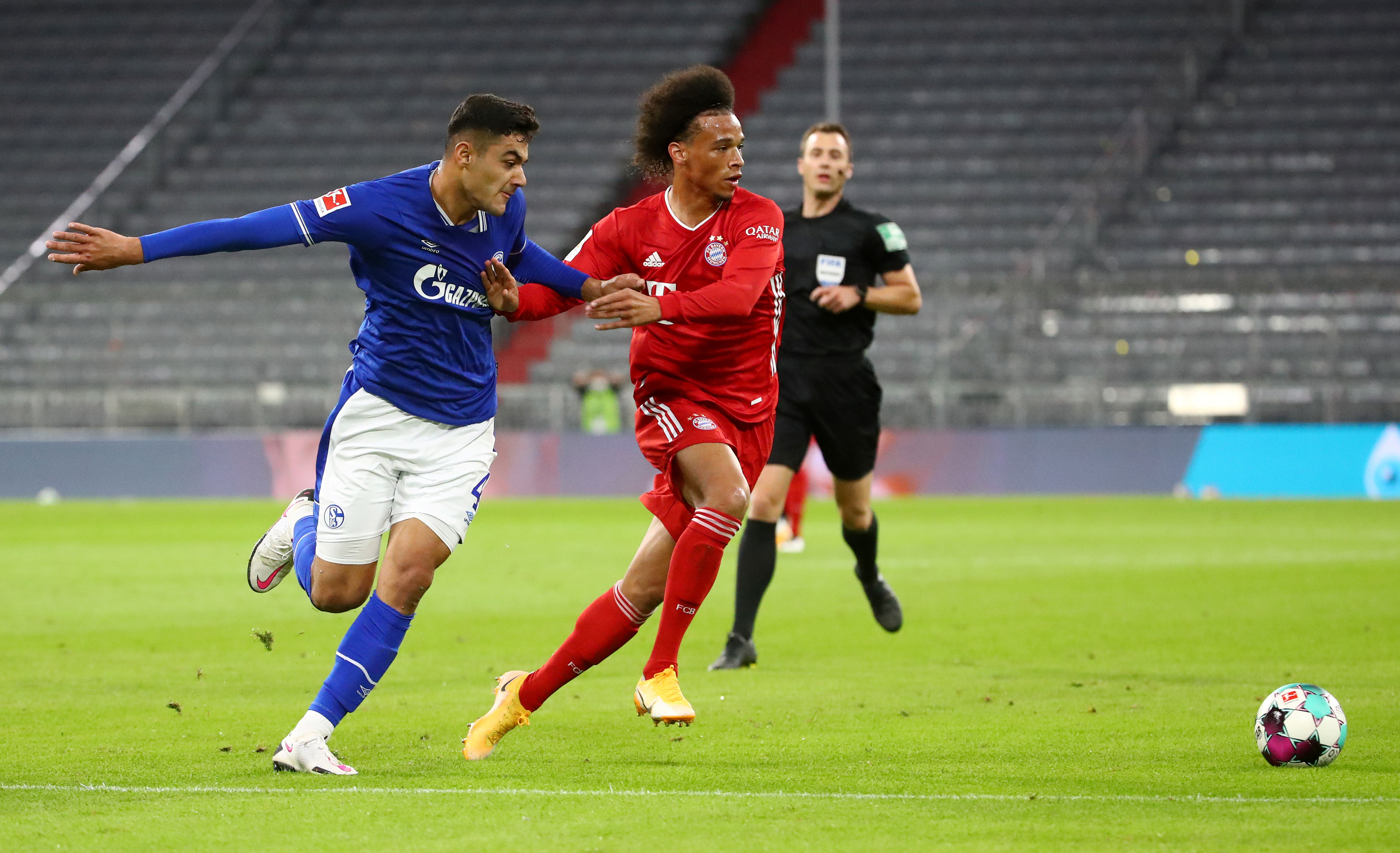 Schalke 04'de ilk 11’de sahaya çıkan ve 30'uncu dakikada sarı kart gören milli futbolcu Ozan Kabak, 90 dakikada oyunda kaldı.