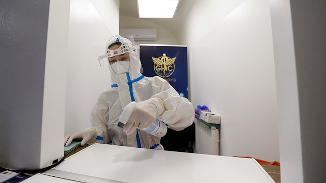 File photo: A medical staff member prepares inside a coronavirus disease (COVID-19) testing station, in Prague, Czech Republic September 21, 2020. REUTERS/David W Cerny  