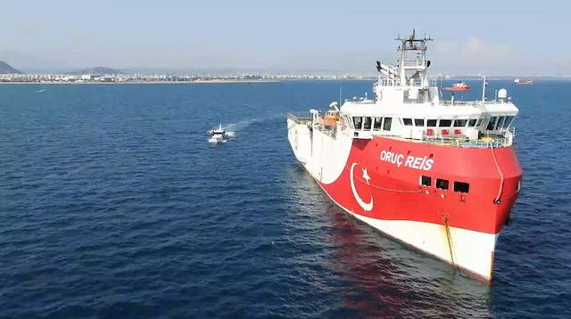  MTA Oruç Reis sismik araştırma gemisinin kaptanı açıklama yaptı.