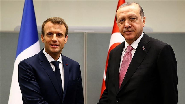 أردوغان لماكرون: تركيا تؤيد الحوار لحل المشاكل الراهنة 