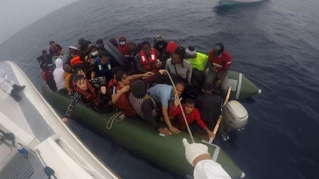 خفر السواحل الليبي يعيد 119 طالب لجوء من عرض البحر