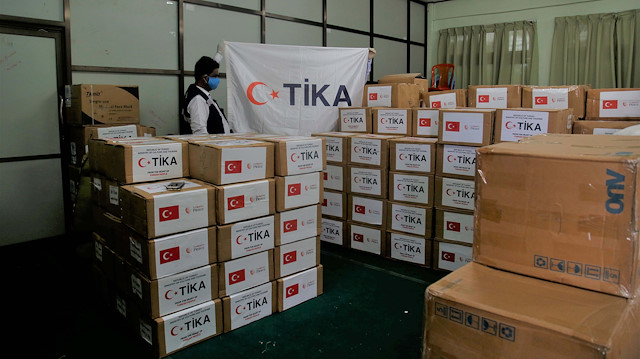"تيكا" التركية تقدم مساعدات طبية لمسلمي أراكان