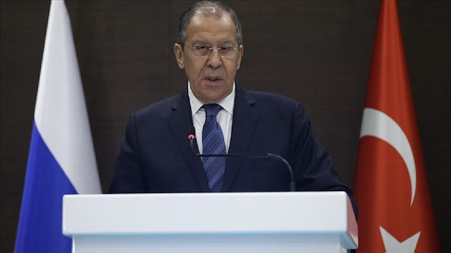 لافروف: روسيا وتركيا وإيران تواصل التعاون حول سوريا